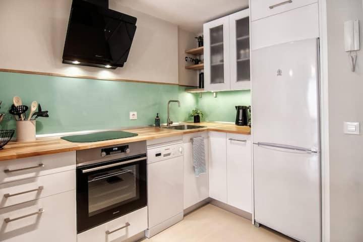 Precioso Y Tranquilo Apartamento En Sevilla Екстер'єр фото